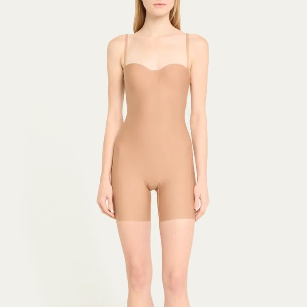 Skims Body Underwire Moulded Mid-Thigh Bodysuit